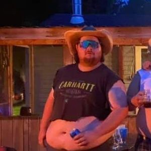 Meet your Posher, Cody